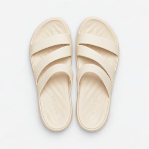 Sand�lia Crocs Getaway Strappy Plataforma 209587 Feminina - Foto 5